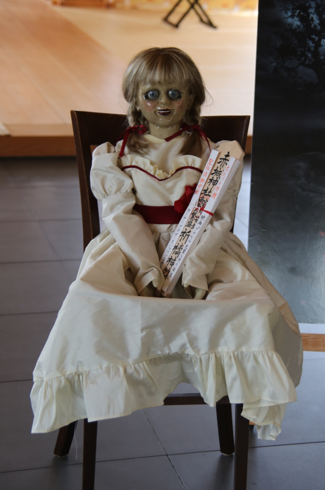 動画 アナベル 死霊人形の誕生 のアナベルが神社で祈祷を受ける ホラー通信