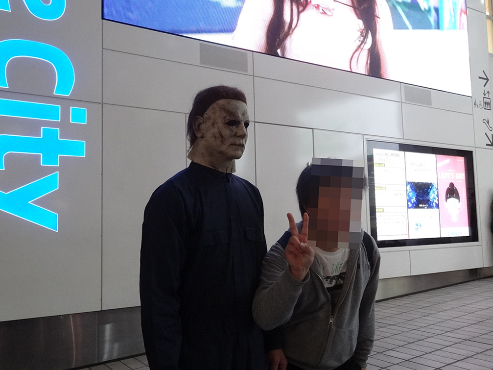 映画『ハロウィン』ブギーマンが東京都内で目撃される