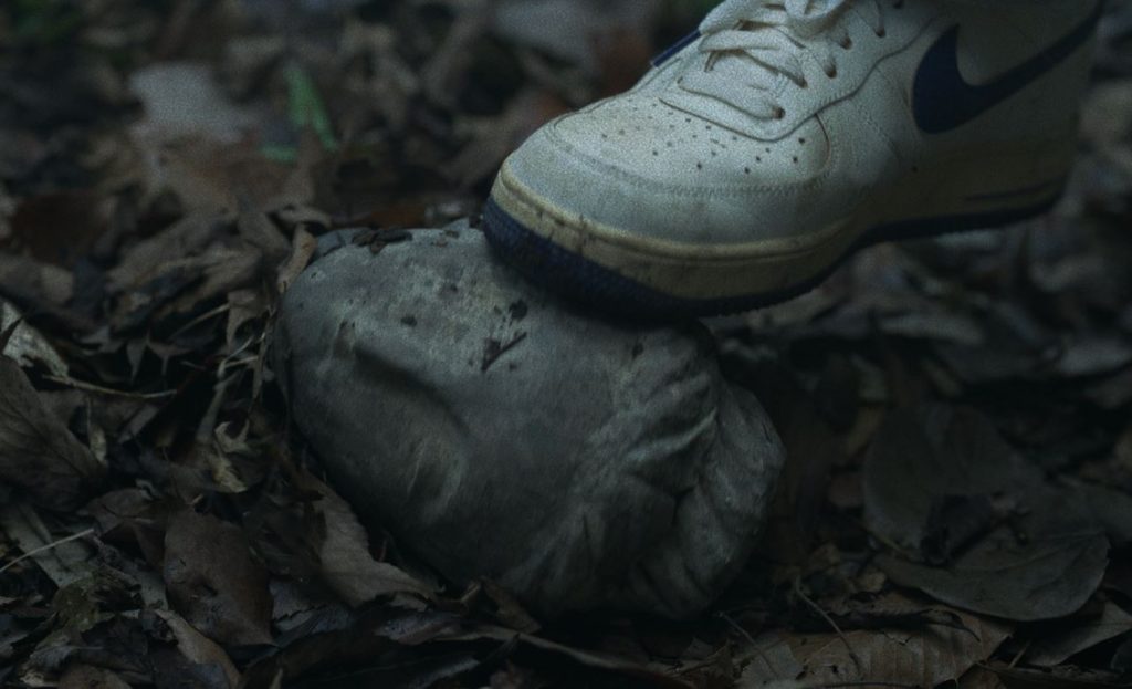 『神社 悪魔のささやき』場面写真