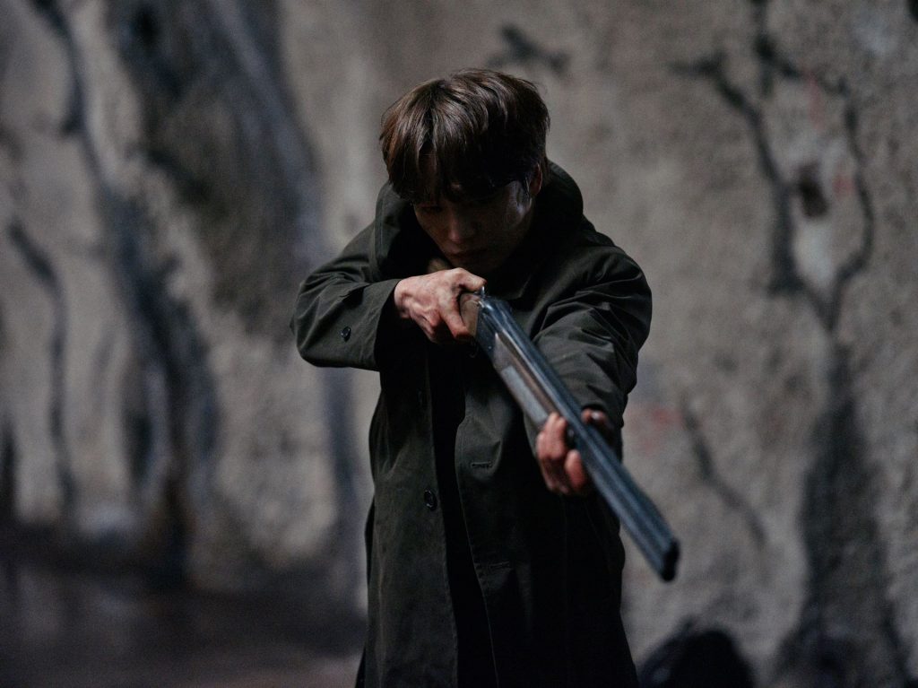 『神社 悪魔のささやき』場面写真